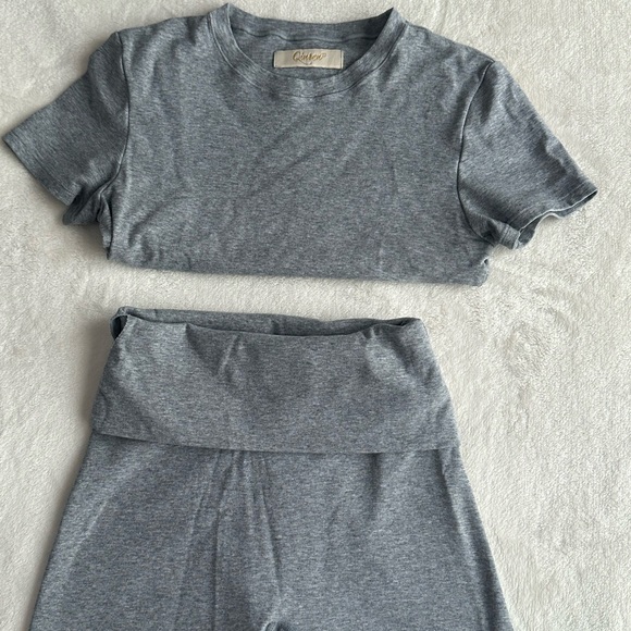 Matching set - Picture 2 of 5